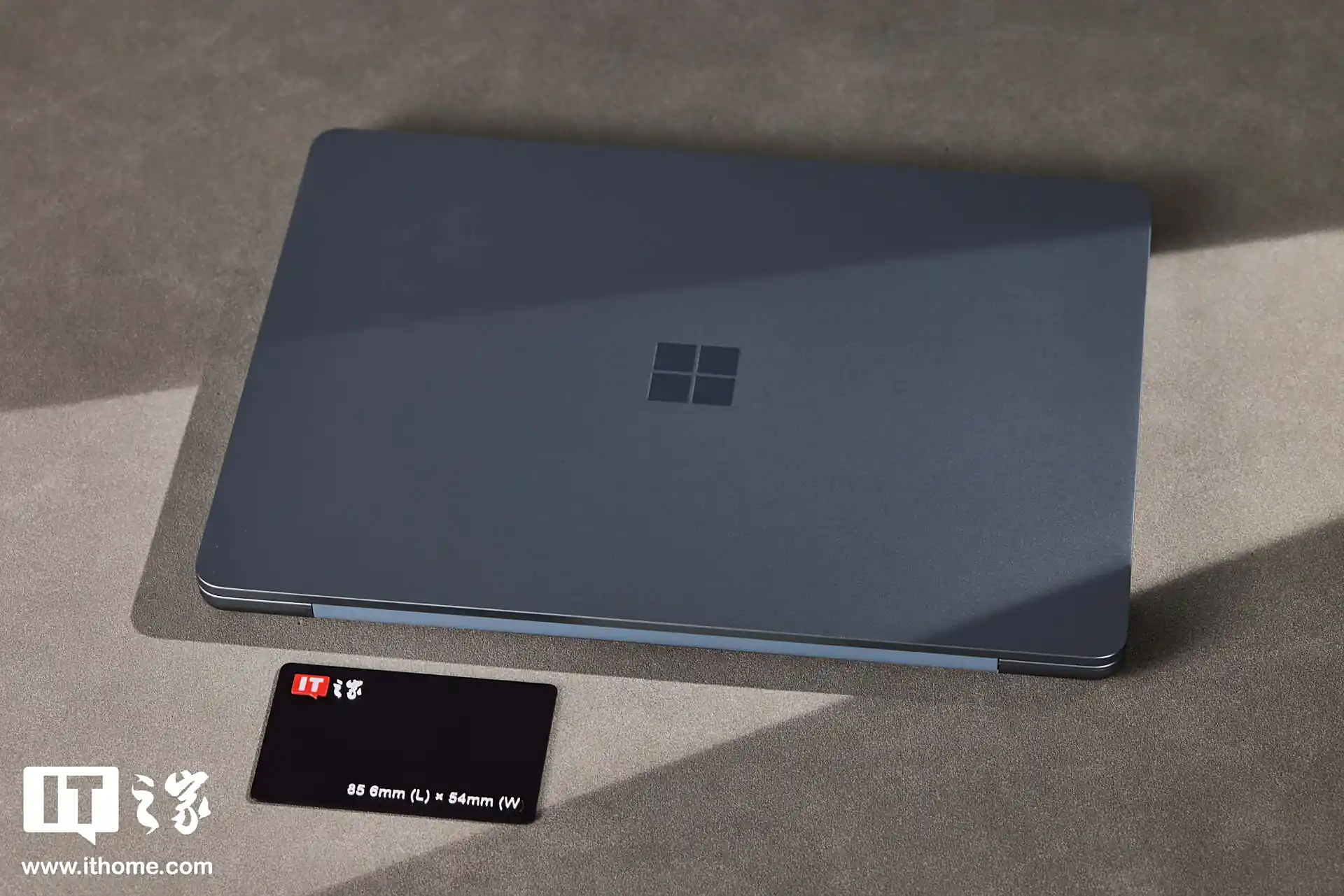 Surface Laptop 13 英寸版评测_WhatsApp_Surface Laptop 13 性能体验